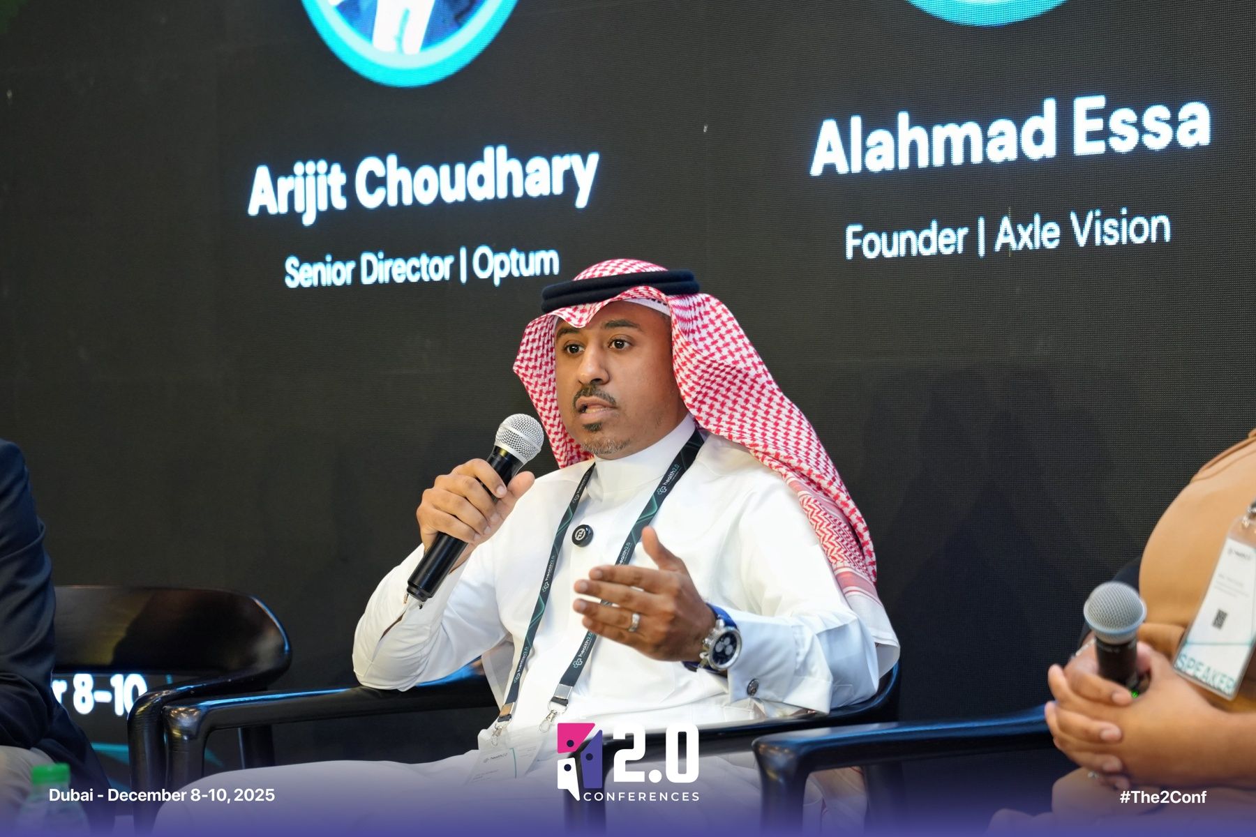 Dr. Essa Al-Ahmad speaking on the Health 2.0 Conference panel in Dubai